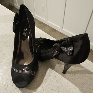 Vintage Style Anne Michelle Peep Toe Pin Up Pumps